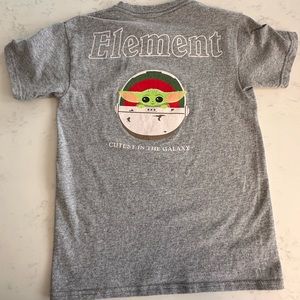 ELEMENT Star Wars baby Yoda gray shirt size small S 5 Grogu Tilly’s